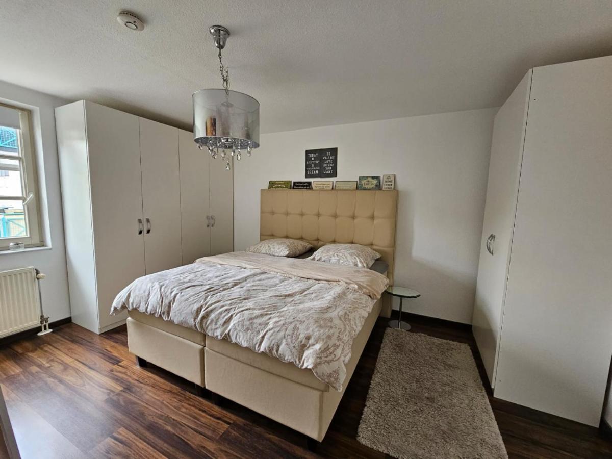 Uebernachten Sie Im Wunderschoenen Weiden Apartment โคโลญ ภายนอก รูปภาพ